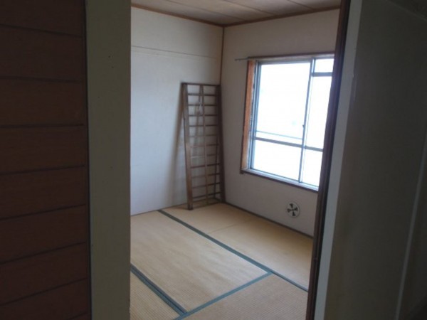 神戸市垂水区高丸、マンションの内装画像です