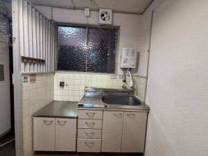 神戸市垂水区旭が丘、マンションのキッチン画像です