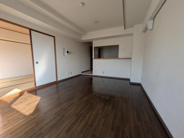 神戸市垂水区千代が丘、マンションの内装画像です