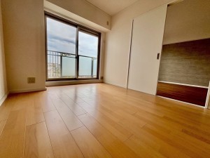 神戸市垂水区青山台、マンションの内装画像です