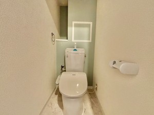 神戸市垂水区青山台、マンションのトイレ画像です