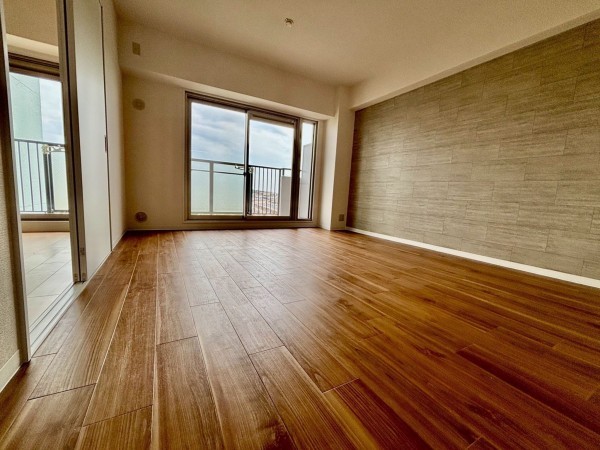 神戸市垂水区青山台、マンションの居間画像です