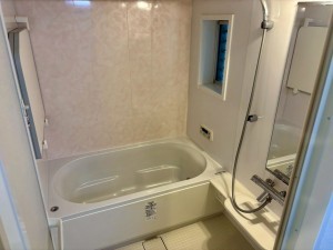 神戸市垂水区青山台、マンションの風呂画像です