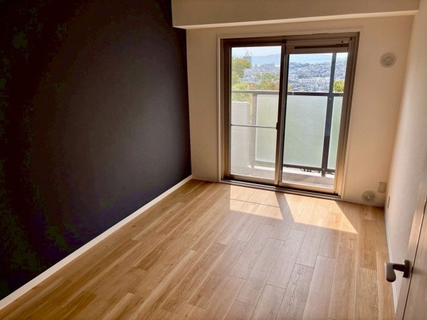 神戸市垂水区青山台、マンションの内装画像です