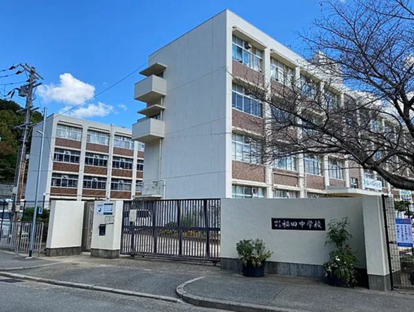 神戸市垂水区千鳥が丘、マンションの外観画像です