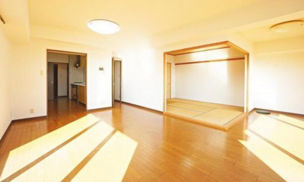 神戸市垂水区千代が丘、マンションの内装画像です