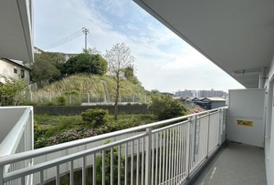 神戸市垂水区北舞子、マンションのバルコニー画像です