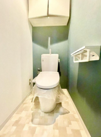 神戸市垂水区海岸通、マンションのトイレ画像です