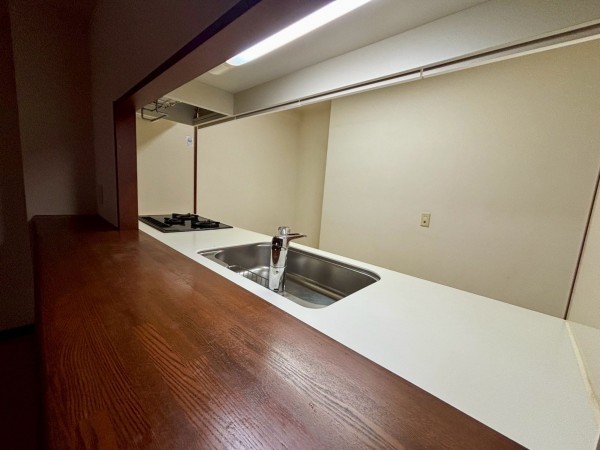 神戸市垂水区旭が丘、マンションのキッチン画像です