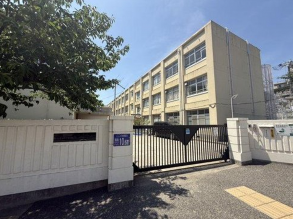 神戸市垂水区舞子台、新築一戸建ての小学校画像です