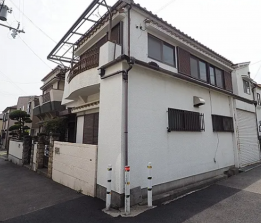 神戸市垂水区霞ケ丘、中古一戸建ての外観画像です