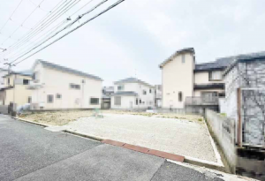 神戸市垂水区上高丸、土地の前面道路を含む現地写真画像です