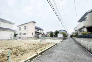 神戸市垂水区上高丸、土地の前面道路を含む現地写真画像です