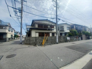 神戸市垂水区星陵台、土地の前面道路を含む現地写真画像です