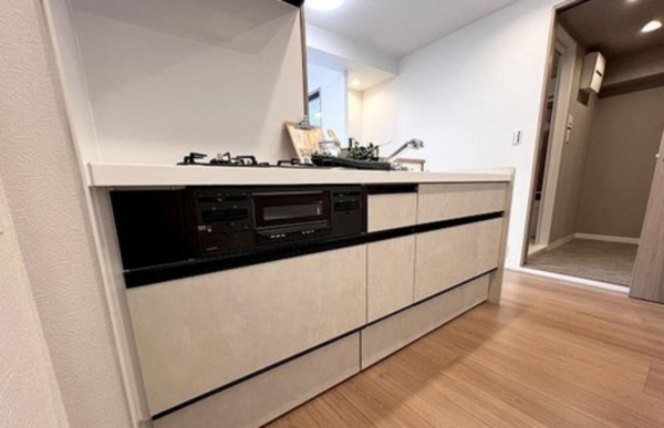 神戸市垂水区西舞子、マンションのキッチン画像です