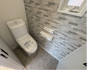 神戸市垂水区山手、新築一戸建てのトイレ画像です