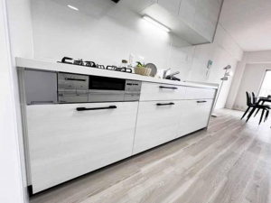 神戸市垂水区山手、マンションのキッチン画像です