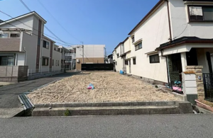神戸市垂水区福田、新築一戸建ての前面道路を含む現地写真画像です