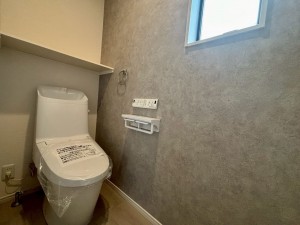 神戸市垂水区青山台、新築一戸建てのトイレ画像です