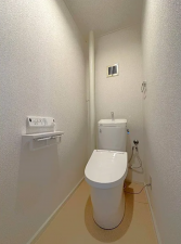 神戸市垂水区高丸、マンションのトイレ画像です