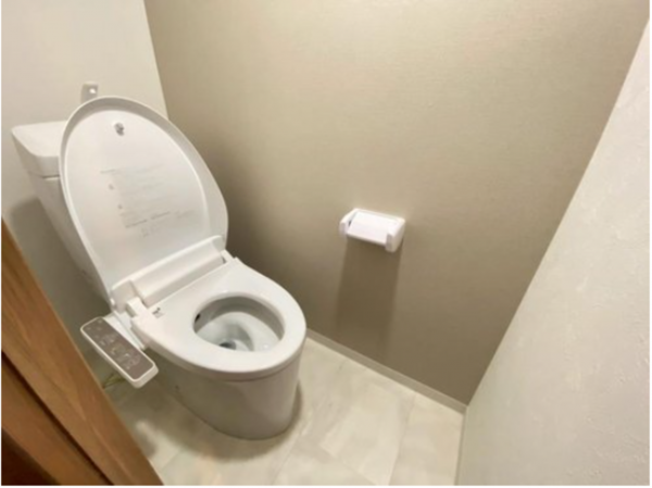 神戸市垂水区五色山、中古一戸建てのトイレ画像です