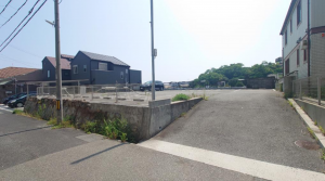 神戸市垂水区高丸、土地の前面道路を含む現地写真画像です