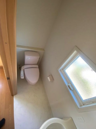 神戸市垂水区美山台、中古一戸建てのトイレ画像です
