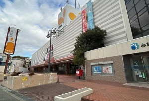 神戸市垂水区舞子台、マンションのスーパー画像です