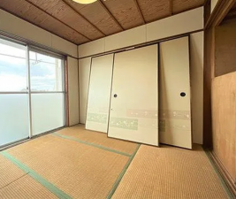 神戸市垂水区舞子台、マンションの内装画像です