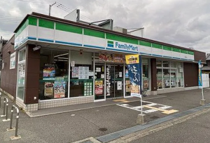 神戸市垂水区舞子台、マンションのコンビニ画像です