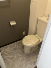 神戸市垂水区西舞子、マンションのトイレ画像です