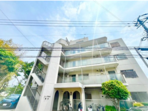 神戸市垂水区千鳥が丘、マンションの外観画像です