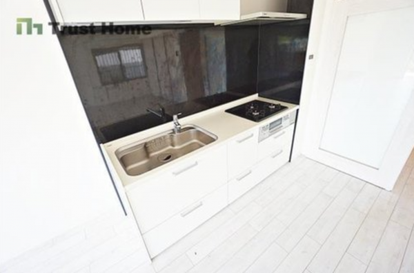 神戸市垂水区海岸通、マンションのキッチン画像です