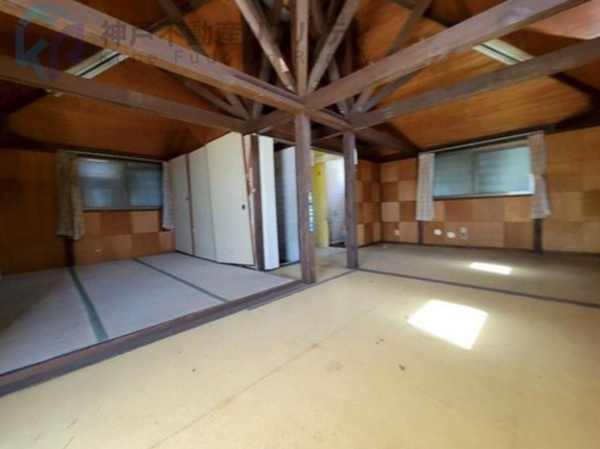 神戸市垂水区塩屋町、中古一戸建ての内装画像です