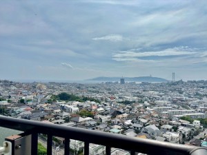 神戸市垂水区青山台、マンションのバルコニー画像です