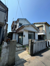 神戸市垂水区塩屋町、中古一戸建ての外観画像です
