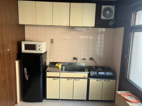 神戸市垂水区塩屋町、中古一戸建てのキッチン画像です