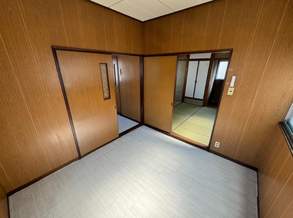神戸市垂水区塩屋町、中古一戸建ての内装画像です