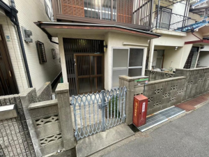 神戸市垂水区東垂水町、中古一戸建ての外観画像です