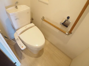 神戸市垂水区上高丸、マンションのトイレ画像です