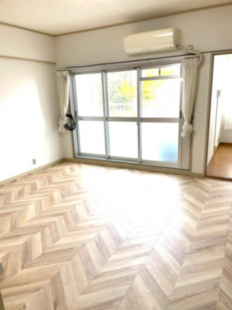神戸市垂水区塩屋町、マンションの内装画像です