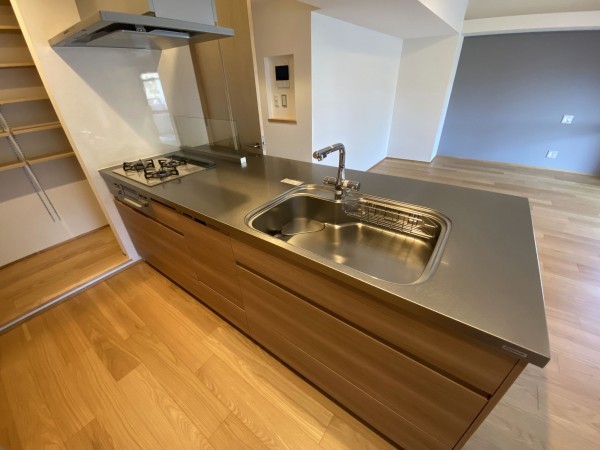 神戸市垂水区狩口台、マンションのキッチン画像です