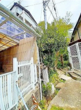 神戸市垂水区塩屋町、中古一戸建ての外観画像です