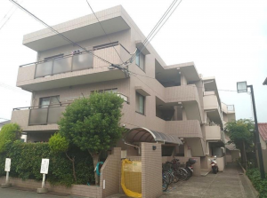 神戸市垂水区東垂水、マンションの外観画像です