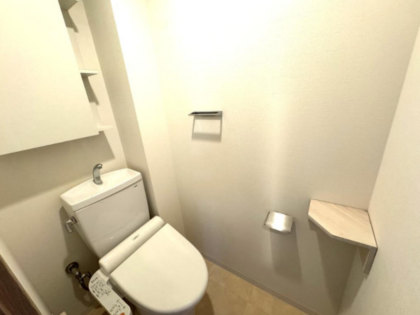 神戸市垂水区星陵台、マンションのトイレ画像です