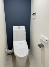 神戸市垂水区清水が丘、マンションのトイレ画像です