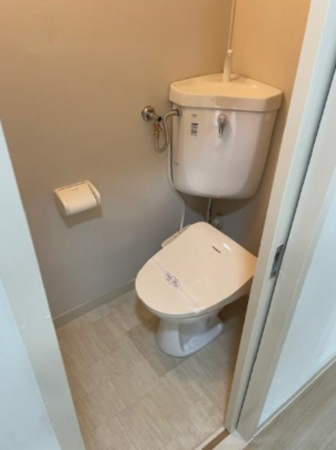 神戸市垂水区上高丸、マンションのトイレ画像です