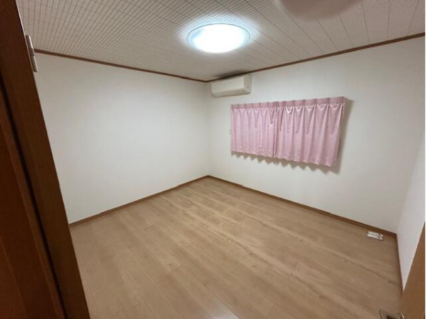 神戸市垂水区舞子台、中古一戸建ての内装画像です