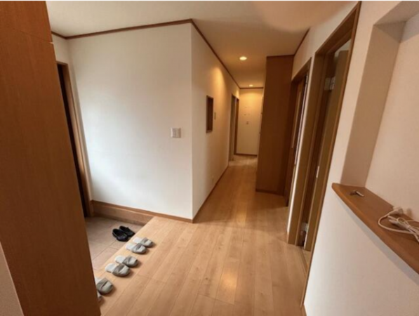 神戸市垂水区舞子台、中古一戸建ての内装画像です