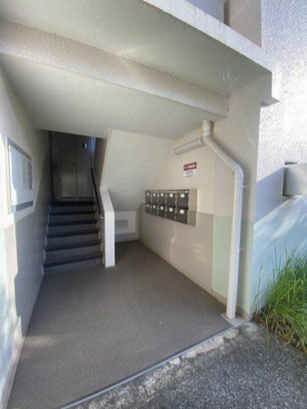 神戸市垂水区塩屋町、マンションのエントランス画像です